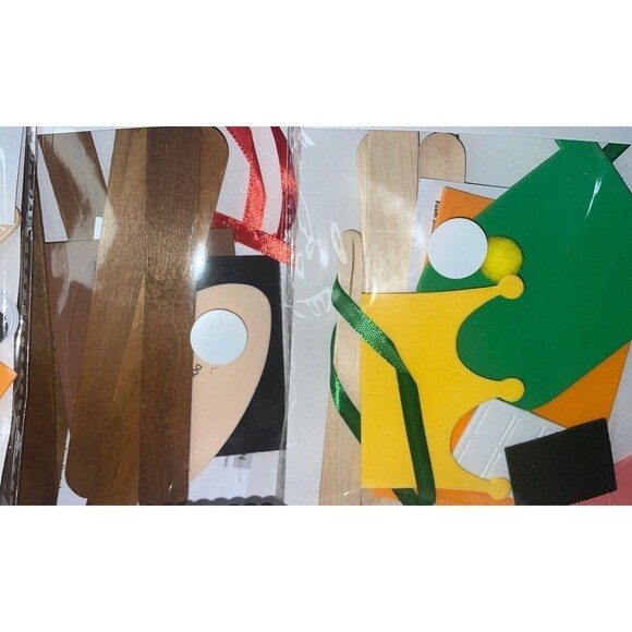 Christmas Ornament & Decor Activity Kits Foam & Wood Lot-5 DIY Makes 13 Age 3+ - Picture 8 of 11